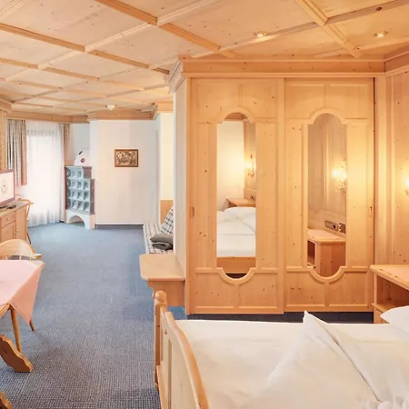 Отель Magdalena 4*