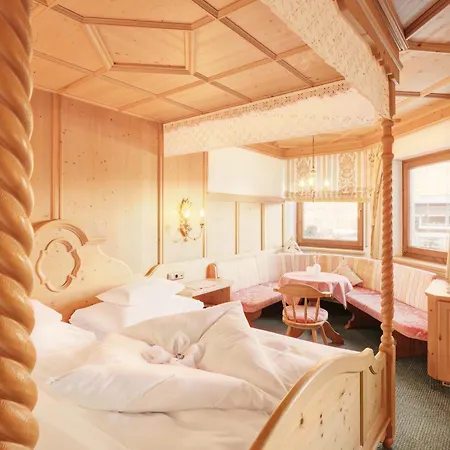 Отель Magdalena Майрхофен